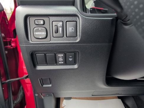 Used 2023 Toyota 4Runner TRD Off-Road AWD/4WD image 19