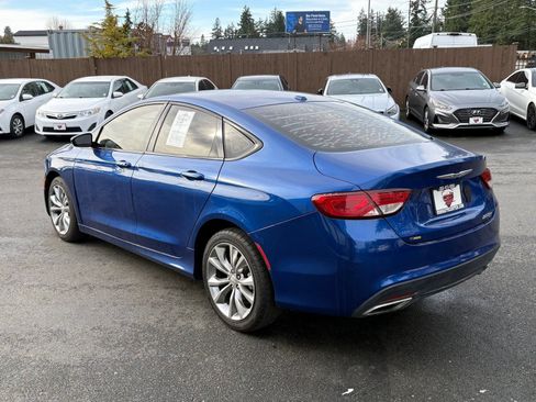 Used 2015 Chrysler 200 S FWD image 5