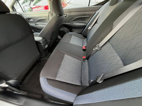 Used 2025 Nissan Versa SV image 25