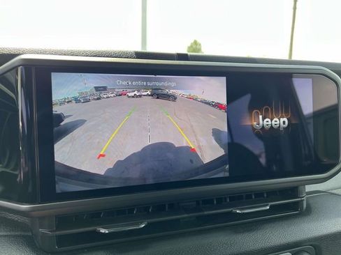 Certified 2025 Jeep Wrangler Unlimited Sport AWD/4WD image 20