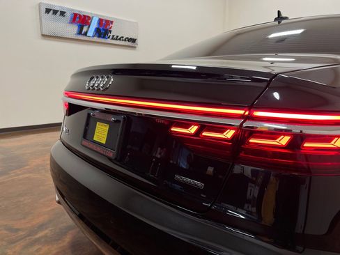 Used 2019 Audi A8 L 4.0T image 47