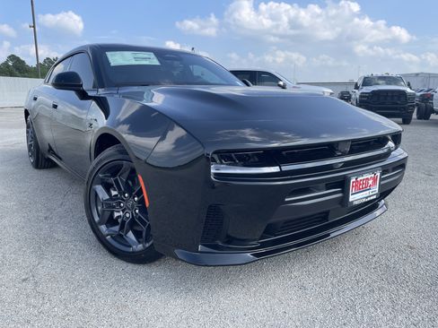 New 2026 Dodge Charger GT w/ Blacktop Package AWD/4WD image 2