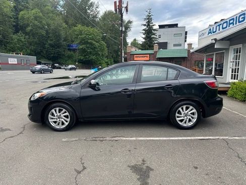 Used 2013 MAZDA MAZDA3 i Touring FWD image 8
