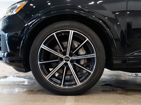 Used 2023 Audi Q7 3.0T Prestige w/ Prestige Package image 7