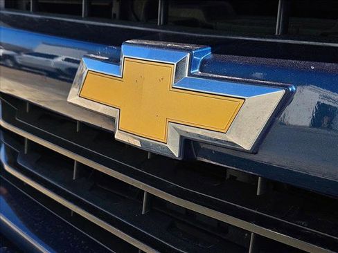 Used 2018 Chevrolet Silverado 1500 LT w/ Texas Edition image 12