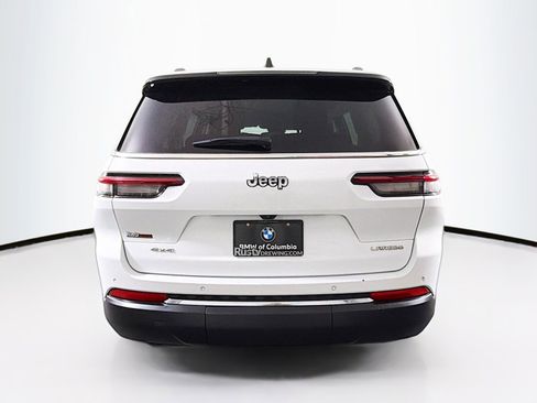 Used 2023 Jeep Grand Cherokee L Laredo image 6