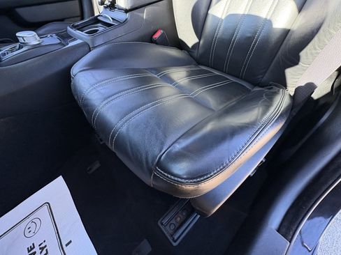 Used 2022 Chrysler 300 S RWD image 39