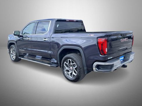 Certified 2023 GMC Sierra 1500 SLT w/ SLT Premium Package AWD/4WD image 7