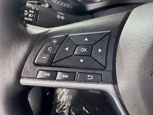 Used 2023 Nissan Sentra SV w/ All-Weather Package FWD image 14
