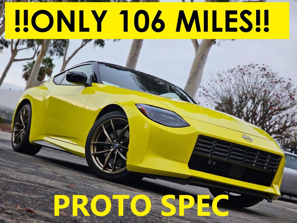 Used 2023 Nissan Z w/ Floor Mat Package (L93) RWD image 1