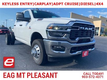 New 2025 RAM 3500 Tradesman w/ Chrome Appearance Group