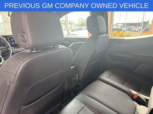Used 2025 Chevrolet Colorado Z71 w/ Technology Package AWD/4WD image 58