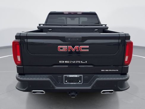 Used 2023 GMC Sierra 1500 Denali w/ Denali Reserve Package AWD/4WD image 4