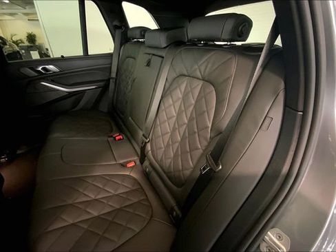 New 2026 BMW X5 sDrive40i w/ Premium Package RWD image 10