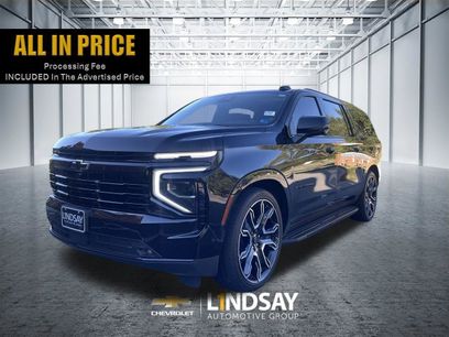 Certified 2025 Chevrolet Suburban RST w/ Advanced Technology Package