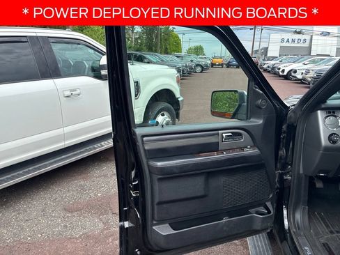 Used 2017 Ford Expedition Platinum AWD/4WD image 14