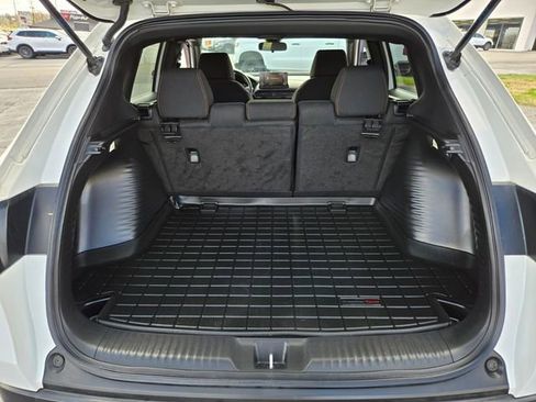 Used 2024 Honda HR-V Sport image 16