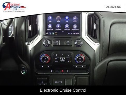 Used 2021 Chevrolet Silverado 1500 LT Trail Boss w/ Bed Protection Package image 35