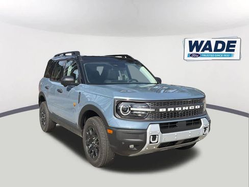 New 2025 Ford Bronco Sport Badlands w/ Badlands Tech Package AWD/4WD image 3