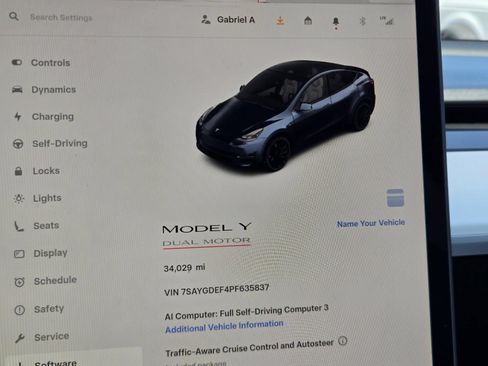 Used 2023 Tesla Model Y Performance AWD/4WD image 13