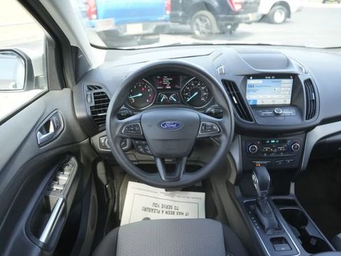 Used 2019 Ford Escape SE image 21