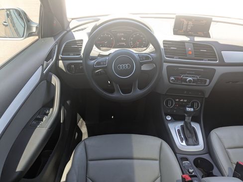 Used 2018 Audi Q3 2.0T Premium Plus w/ Premium Plus Package image 18