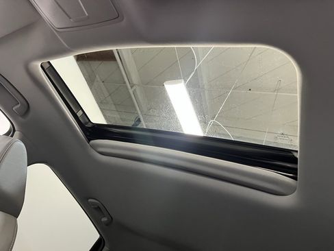 Used 2016 Acura MDX SH-AWD w/ Technology Package image 10