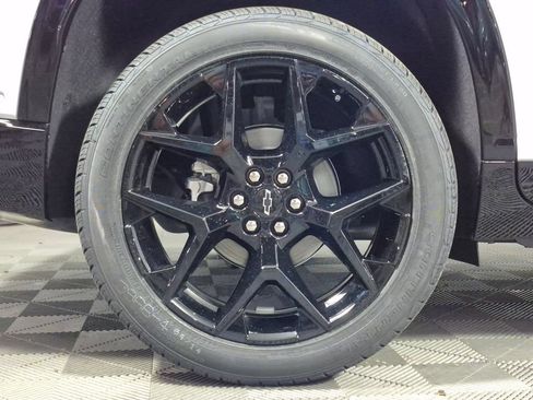 New 2026 Chevrolet Traverse RS w/ LPO, Floor Liner Package FWD image 27