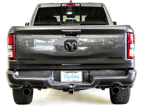 Used 2022 RAM 1500 Big Horn AWD/4WD image 6