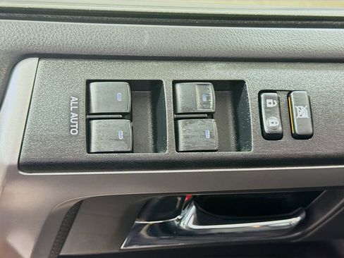 Certified 2022 Toyota 4Runner SR5 Premium image 18