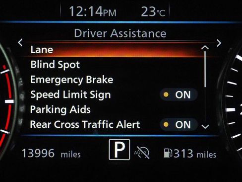 Used 2024 Nissan Sentra SV w/ SV Premium Package image 21