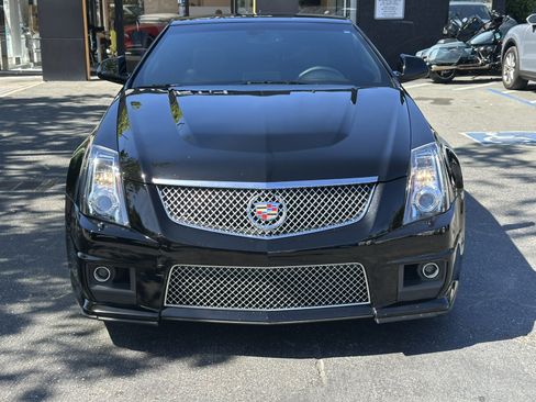 Used 2013 Cadillac CTS V Coupe RWD image 5