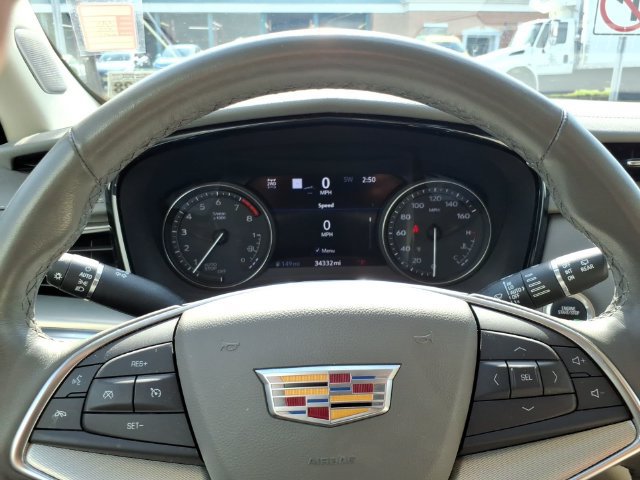 Used 2024 Cadillac XT5 Premium Luxury w/ Technology Package AWD/4WD image 15