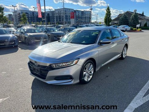 Used 2018 Honda Accord LX image 3