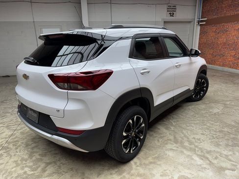 Used 2021 Chevrolet TrailBlazer LT w/ Driver Confidence Package image 5