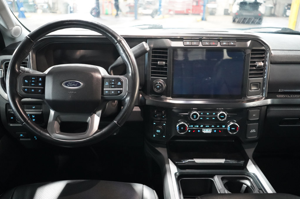 Used 2024 Ford F250 Lariat w/ Lariat Ultimate Package AWD/4WD image 14