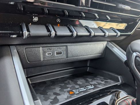 New 2026 Chevrolet Colorado Z71 AWD/4WD image 16