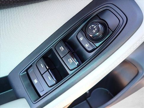 Certified 2023 Subaru Forester Premium AWD/4WD image 15
