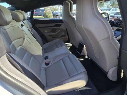 Used 2020 Porsche Taycan 4S image 20