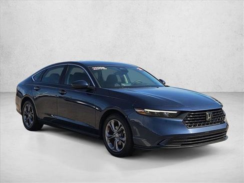 Used 2024 Honda Accord EX image 3