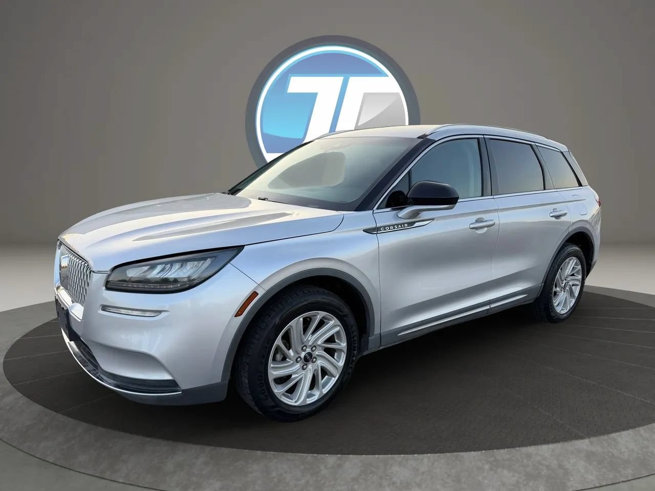 Used 2020 Lincoln Corsair FWD image 4