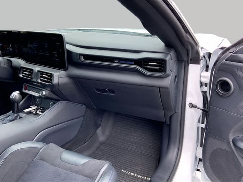 Certified 2025 Ford Mustang Dark Horse RWD image 17