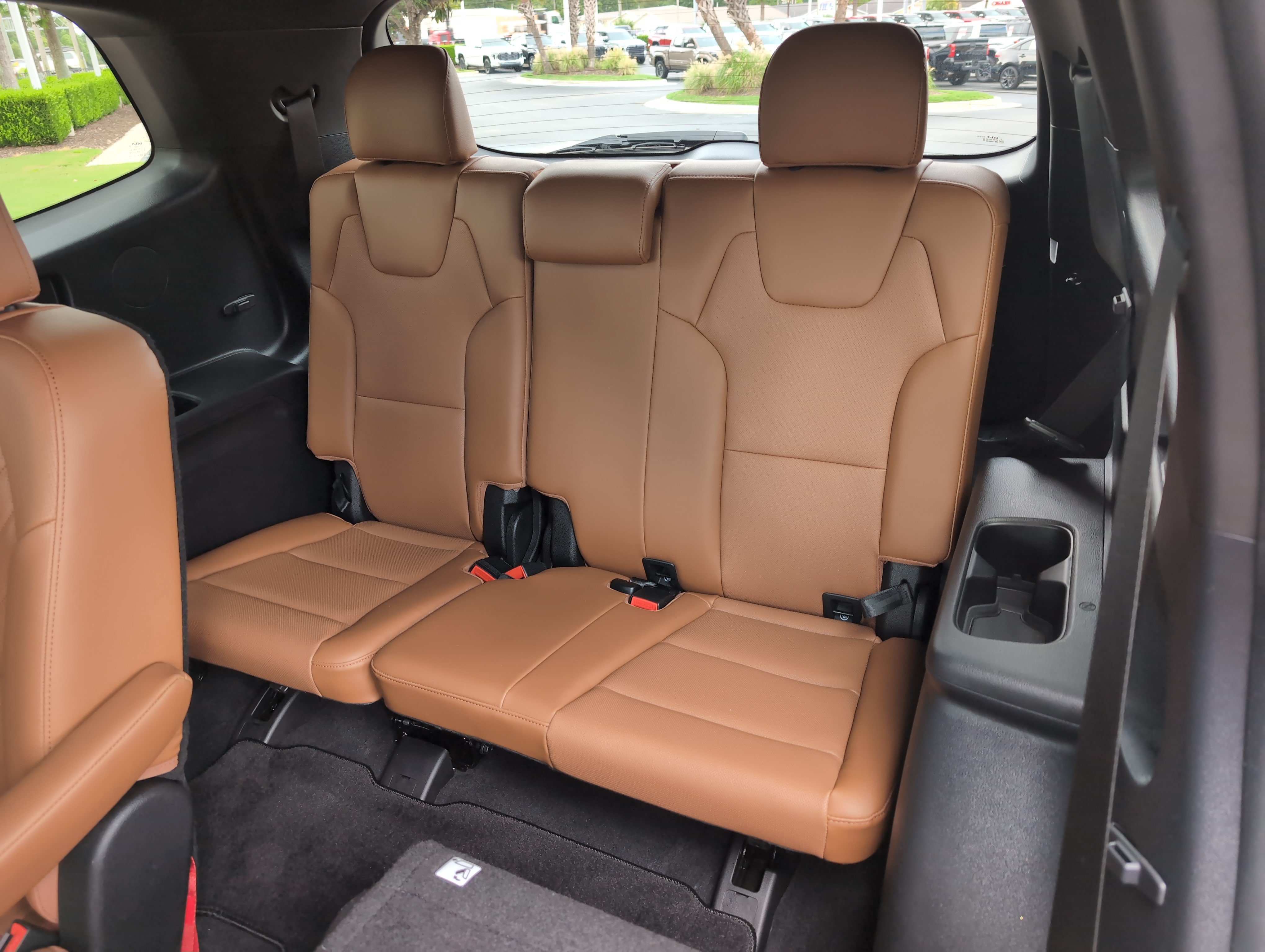 Used 2025 Kia Telluride EX X-Line AWD/4WD image 32