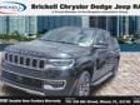Used 2024 Jeep Wagoneer L Series II RWD image 1
