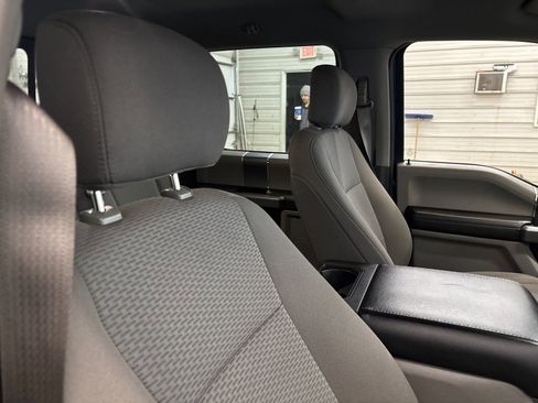 Used 2018 Ford F150 XLT w/ Equipment Group 302A Luxury image 26