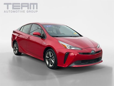 Used 2020 Toyota Prius L Eco image 1
