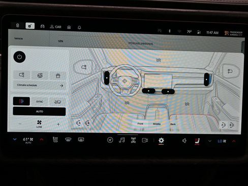 Used 2022 Rivian R1S Launch Edition image 24