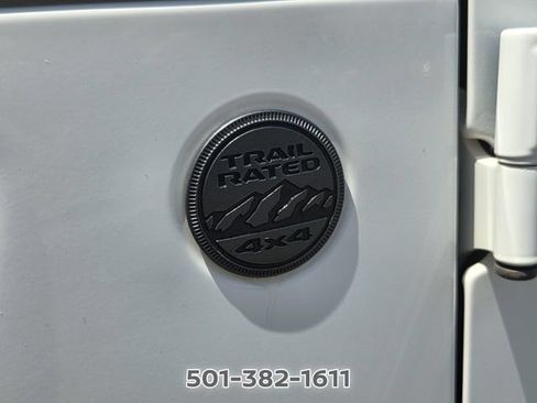 Used 2023 Jeep Wrangler Unlimited Sport AWD/4WD image 10