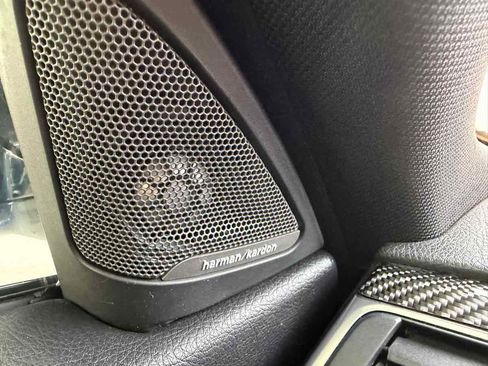 Used 2020 BMW M4 Coupe w/ Competition Package RWD image 23