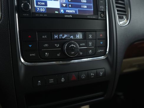Used 2013 Dodge Durango Citadel w/ Technology Group image 25